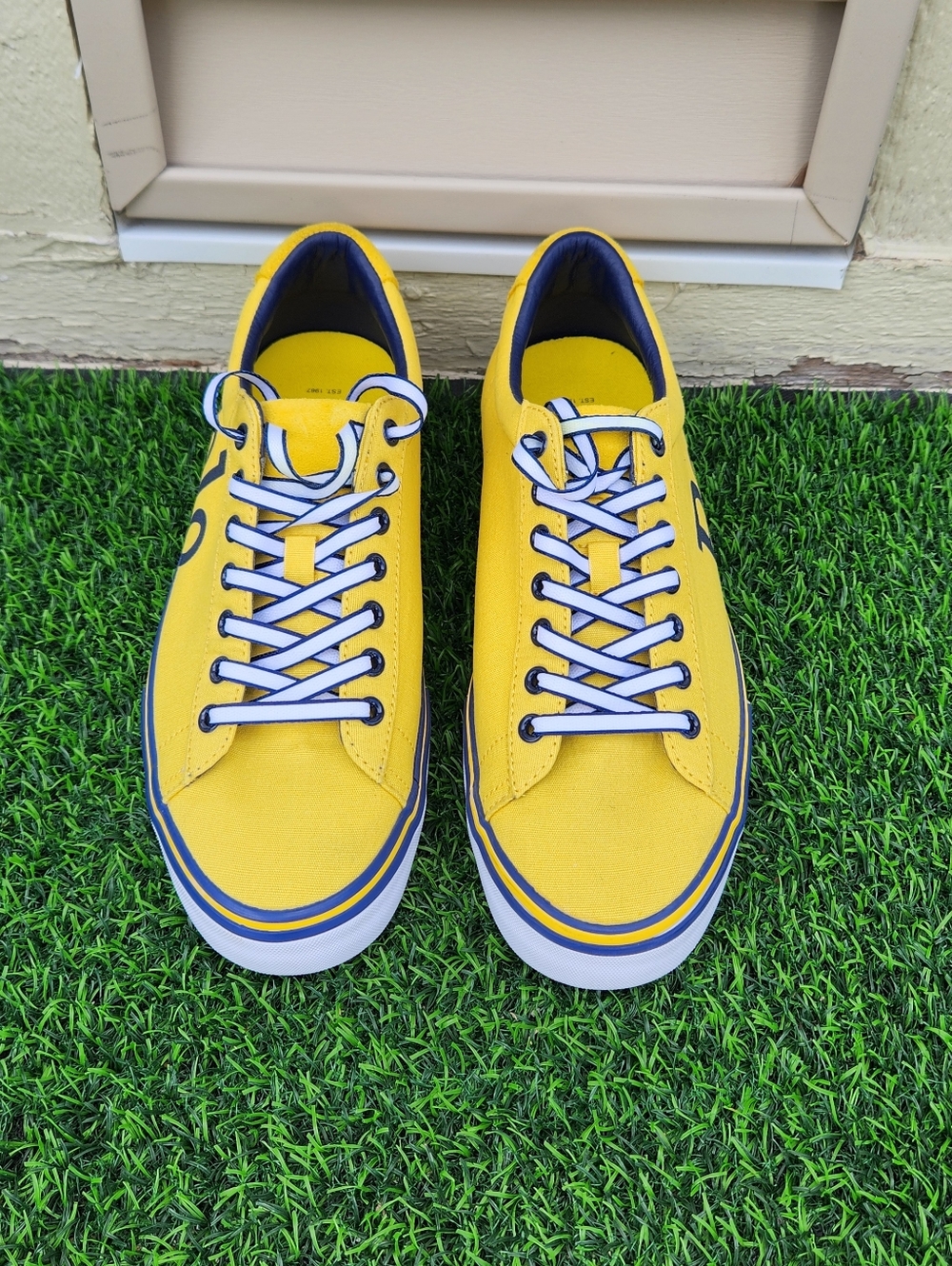 Polo Ralph Lauren Men Low Top Sneakers Yellow Navy Blue Canvas SIZE 9